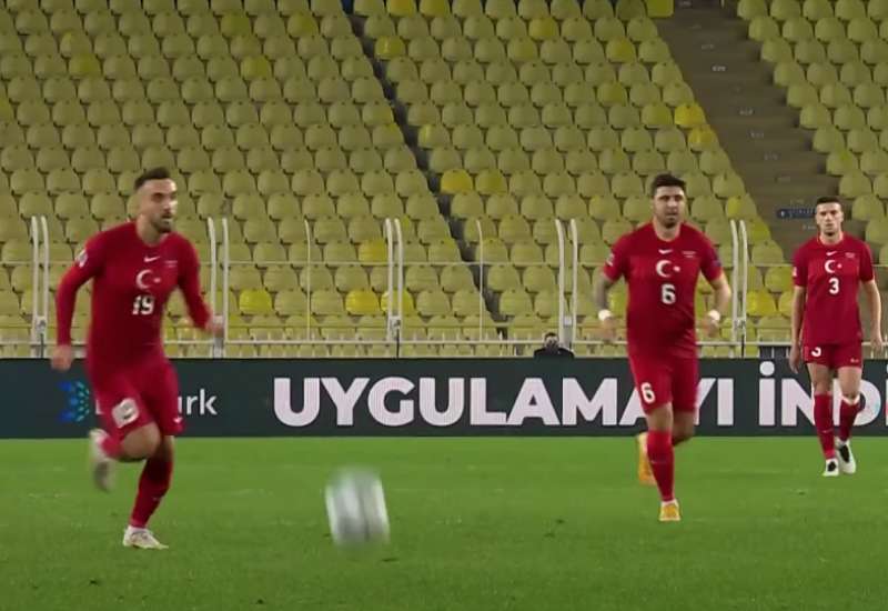 Смотреть онлайн трансляцию матча Швейцария - Турция