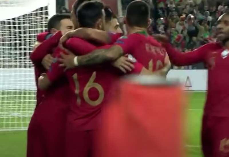 Венгрия - Португалия смотреть бесплатно матч онлайн